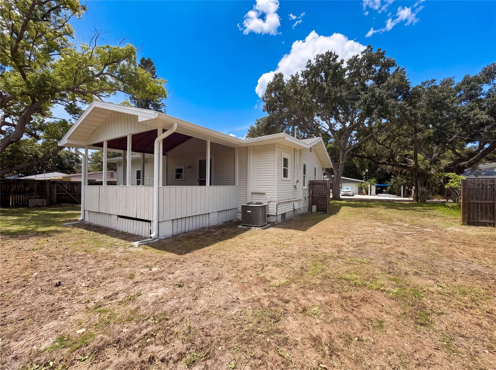 345 ACROPOLIS DR — photo 5