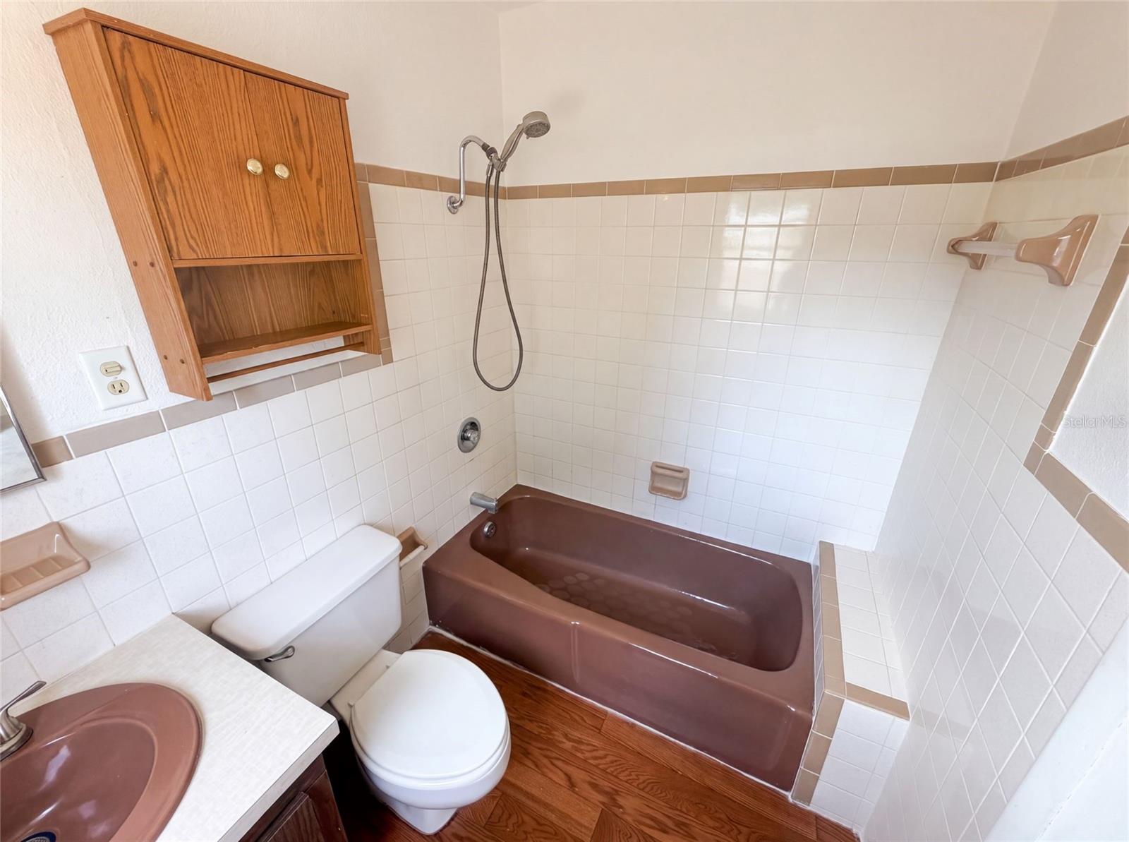 345 ACROPOLIS DR — photo 20
