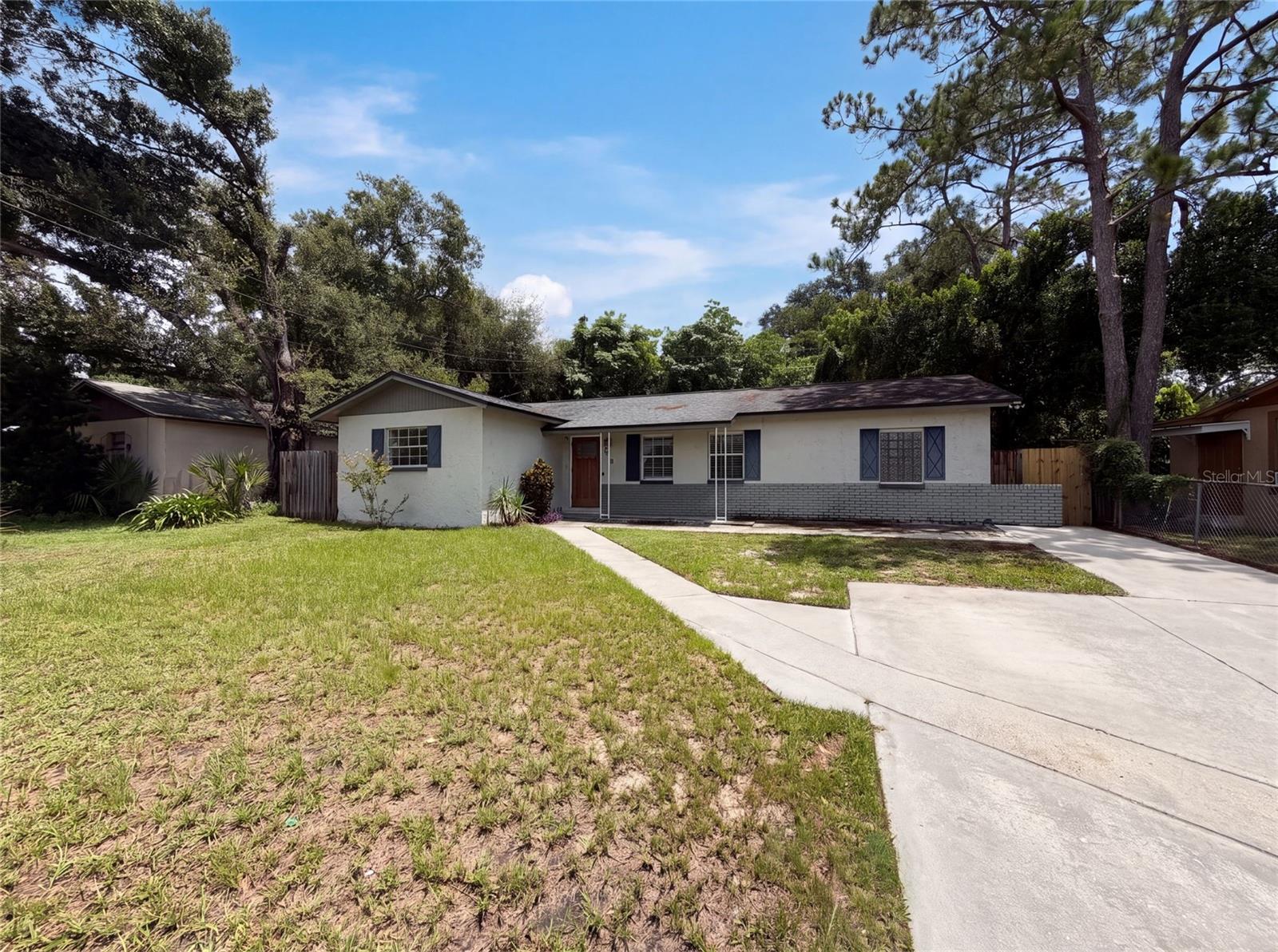 7018 LYNWOOD DR — photo 13