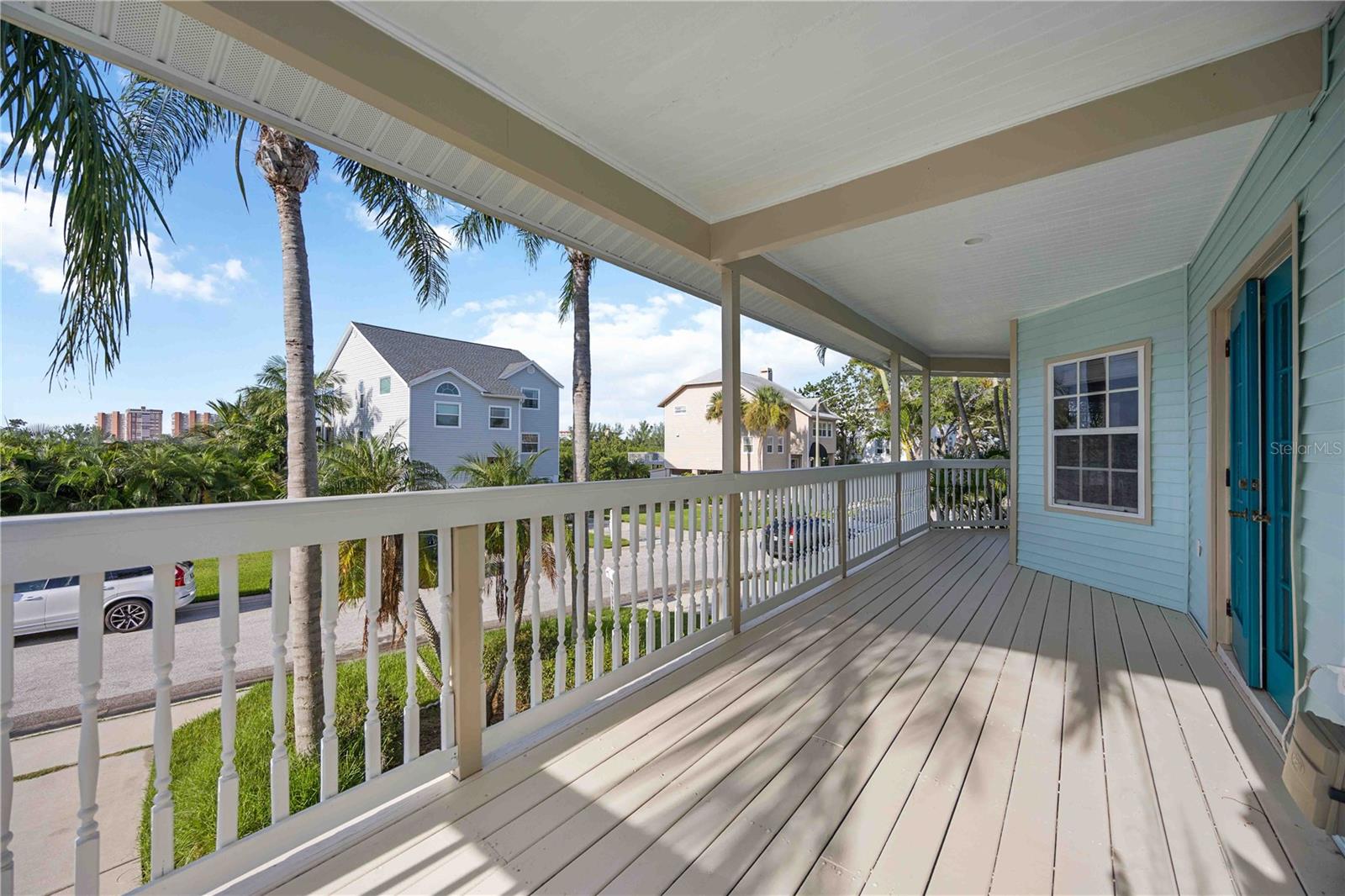 13951 HARBOR VIEW DR — photo 24