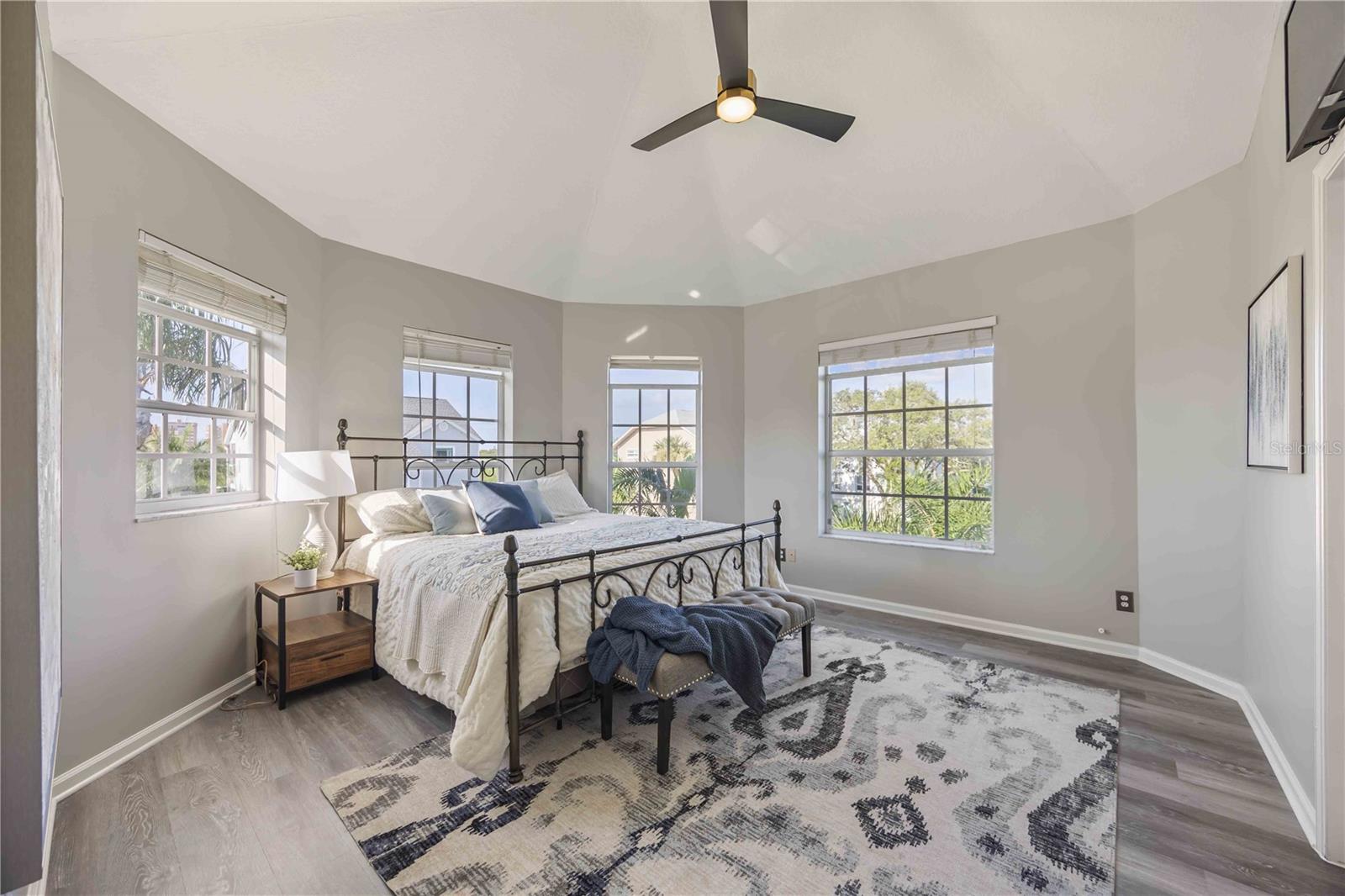 13951 HARBOR VIEW DR — photo 5