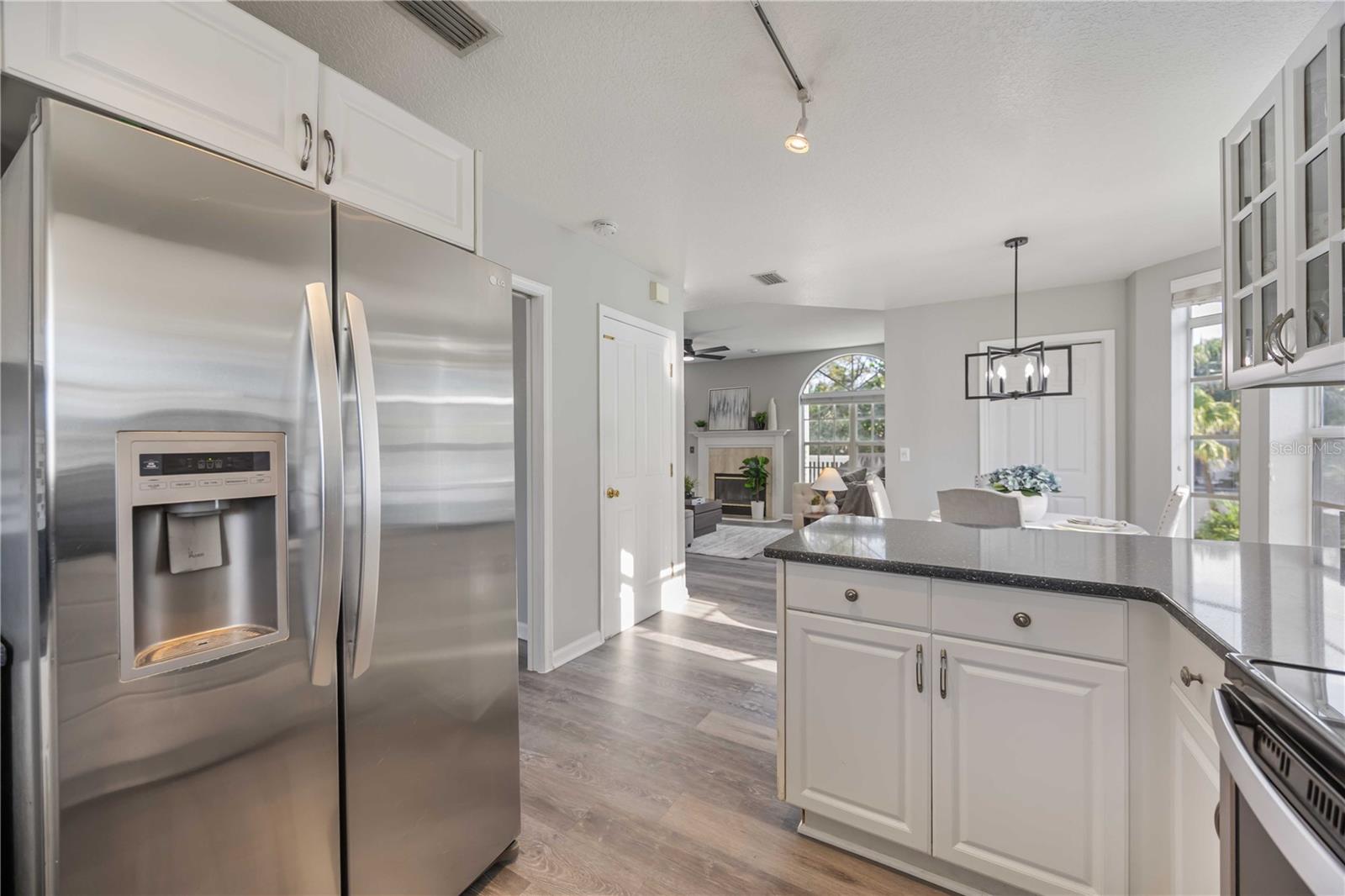 13951 HARBOR VIEW DR — photo 15