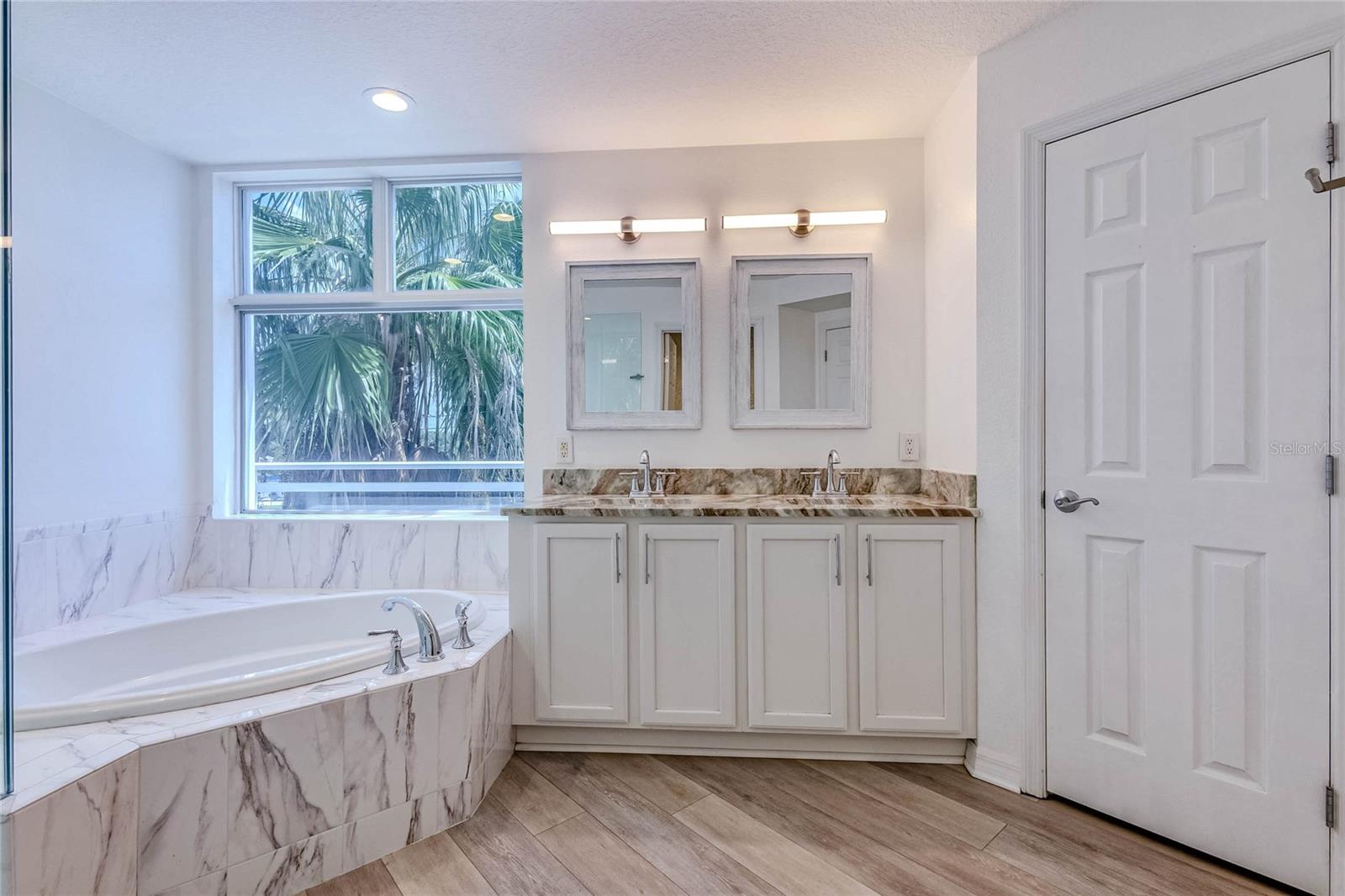 516 TAMIAMI TRL S #306 — photo 23
