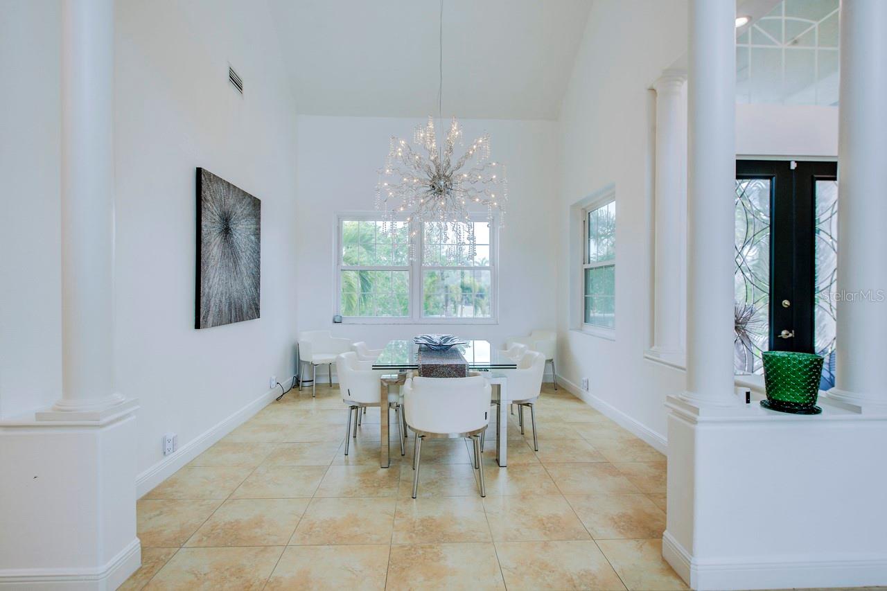 6113 PASADENA POINT BLVD — photo 29