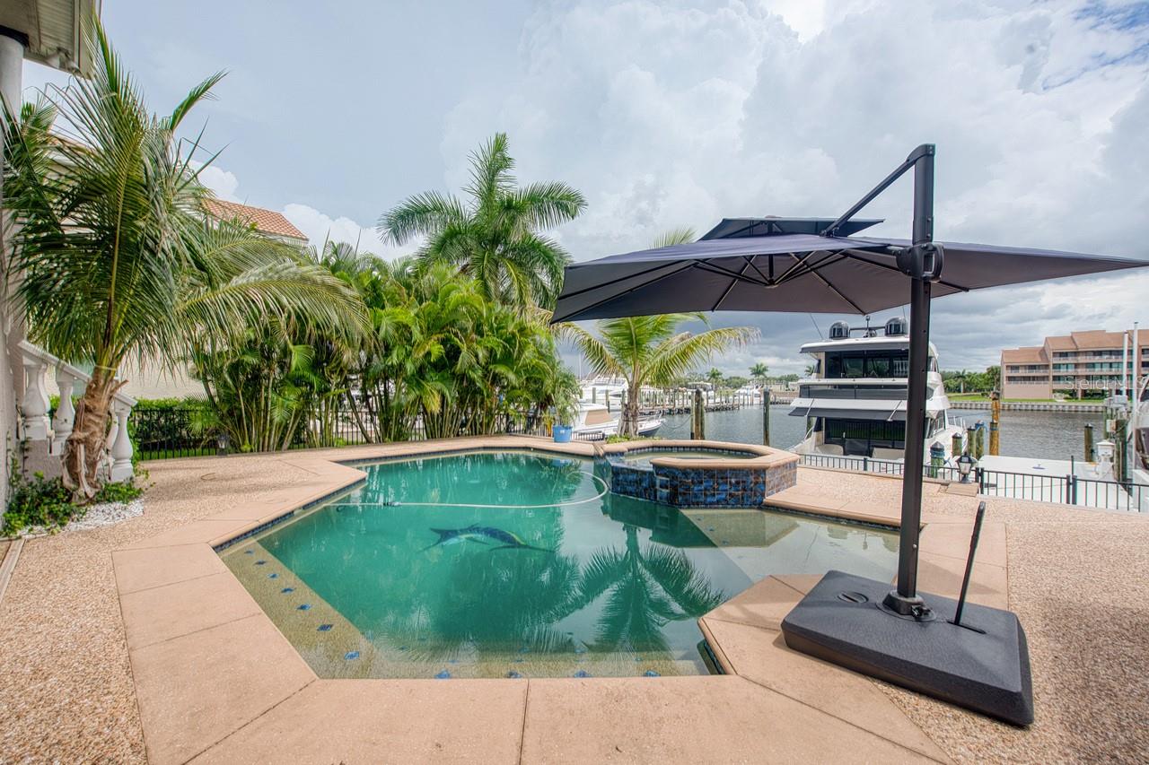 6113 PASADENA POINT BLVD — photo 83