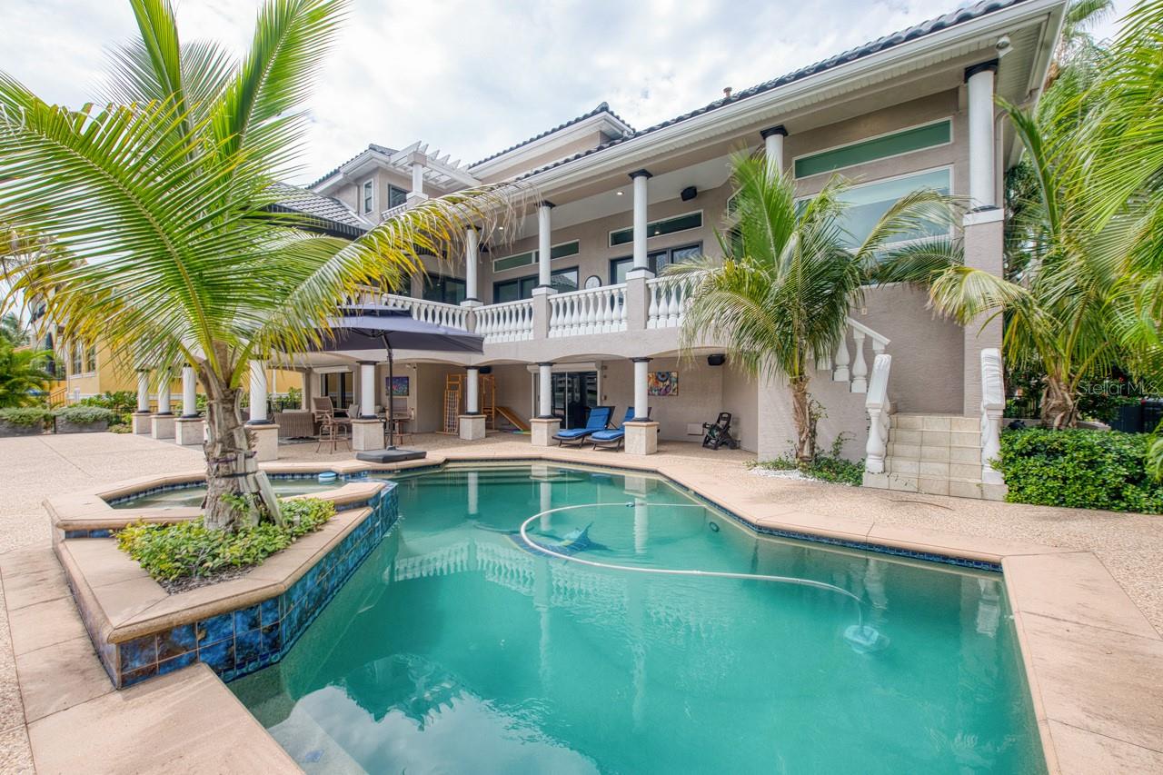 6113 PASADENA POINT BLVD — photo 81