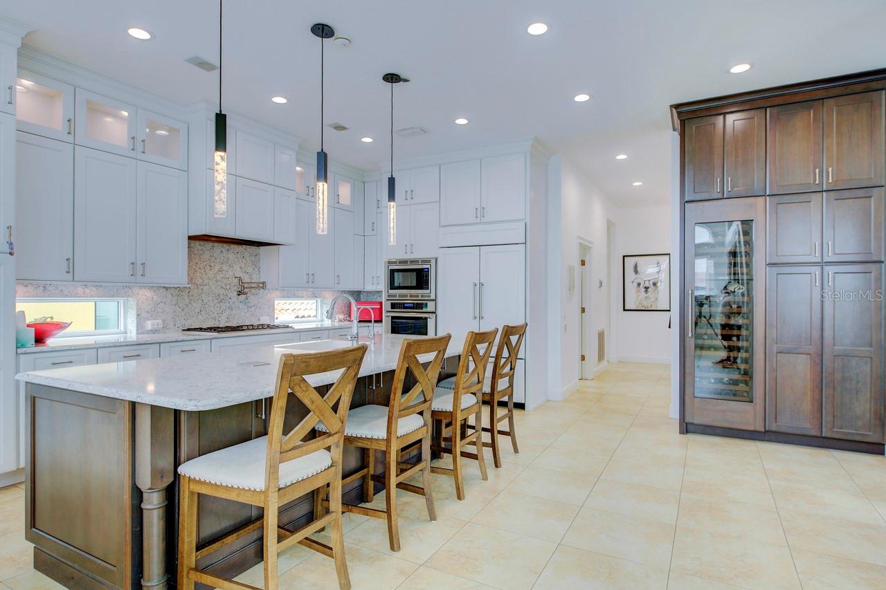 6113 PASADENA POINT BLVD — photo 33