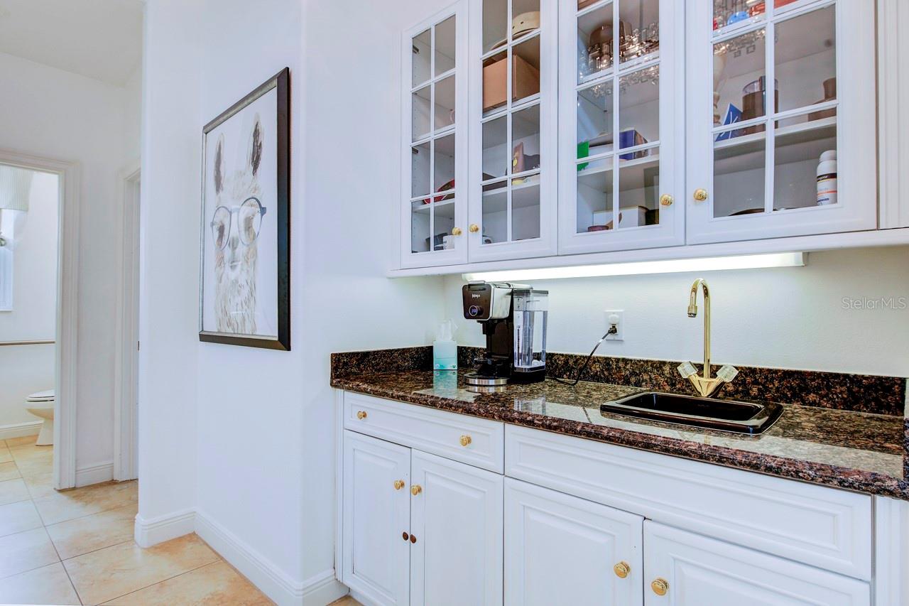6113 PASADENA POINT BLVD — photo 30
