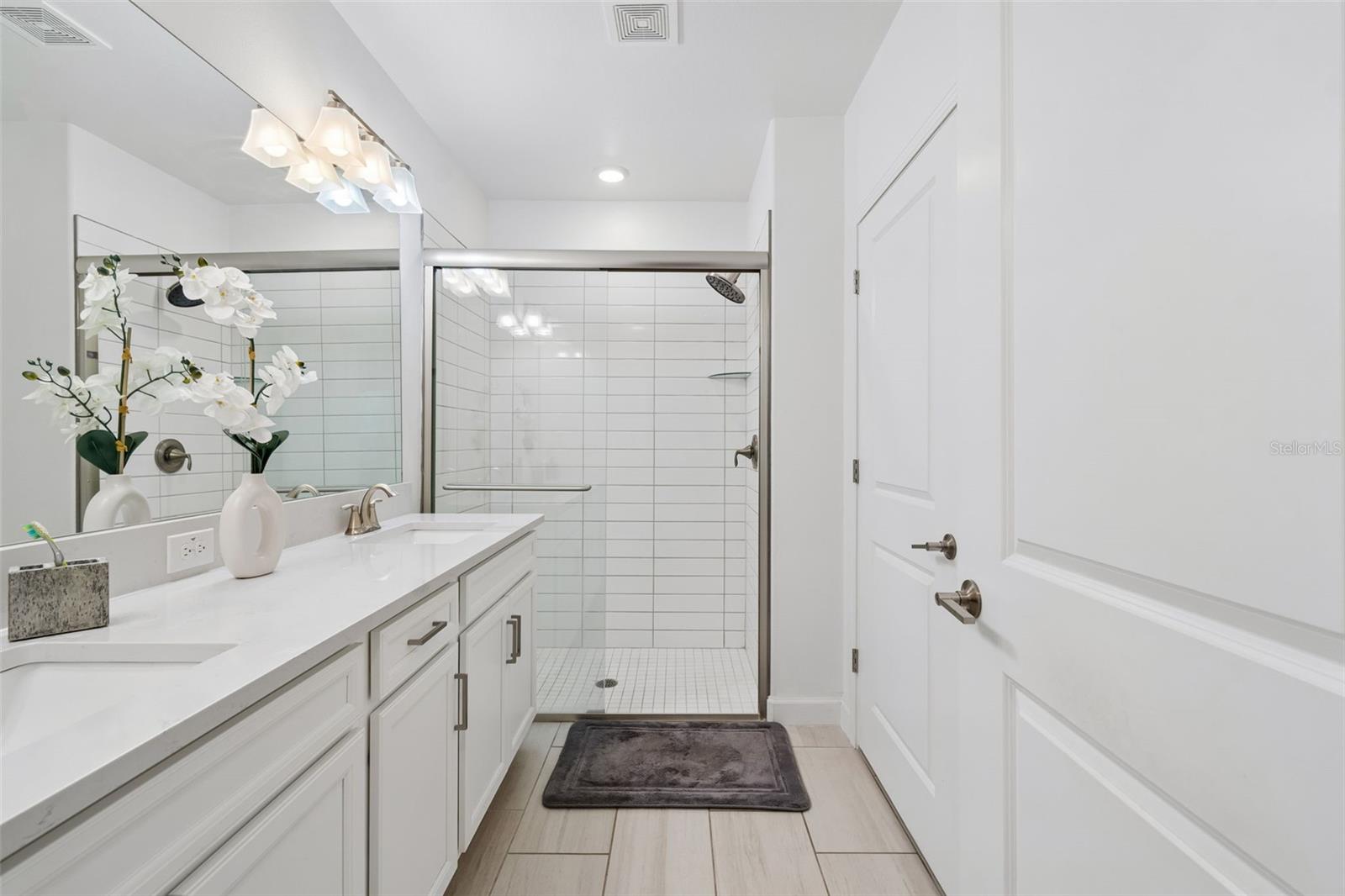 16842 FORGE SURF ST — photo 20
