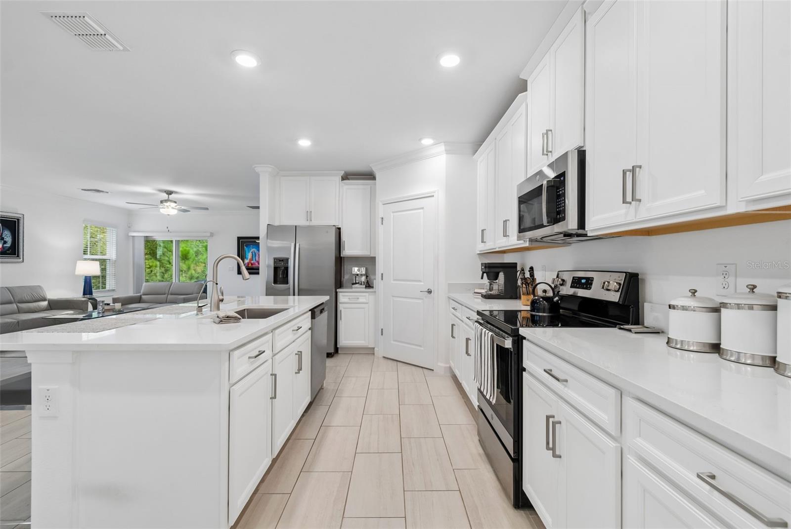 16842 FORGE SURF ST — photo 4