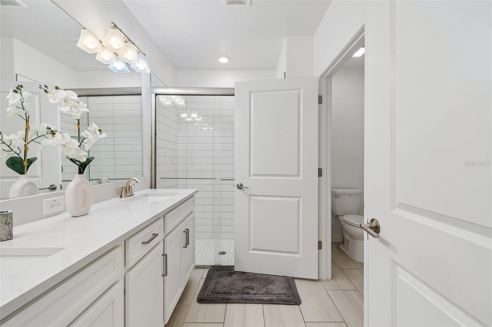 16842 FORGE SURF ST — photo 21