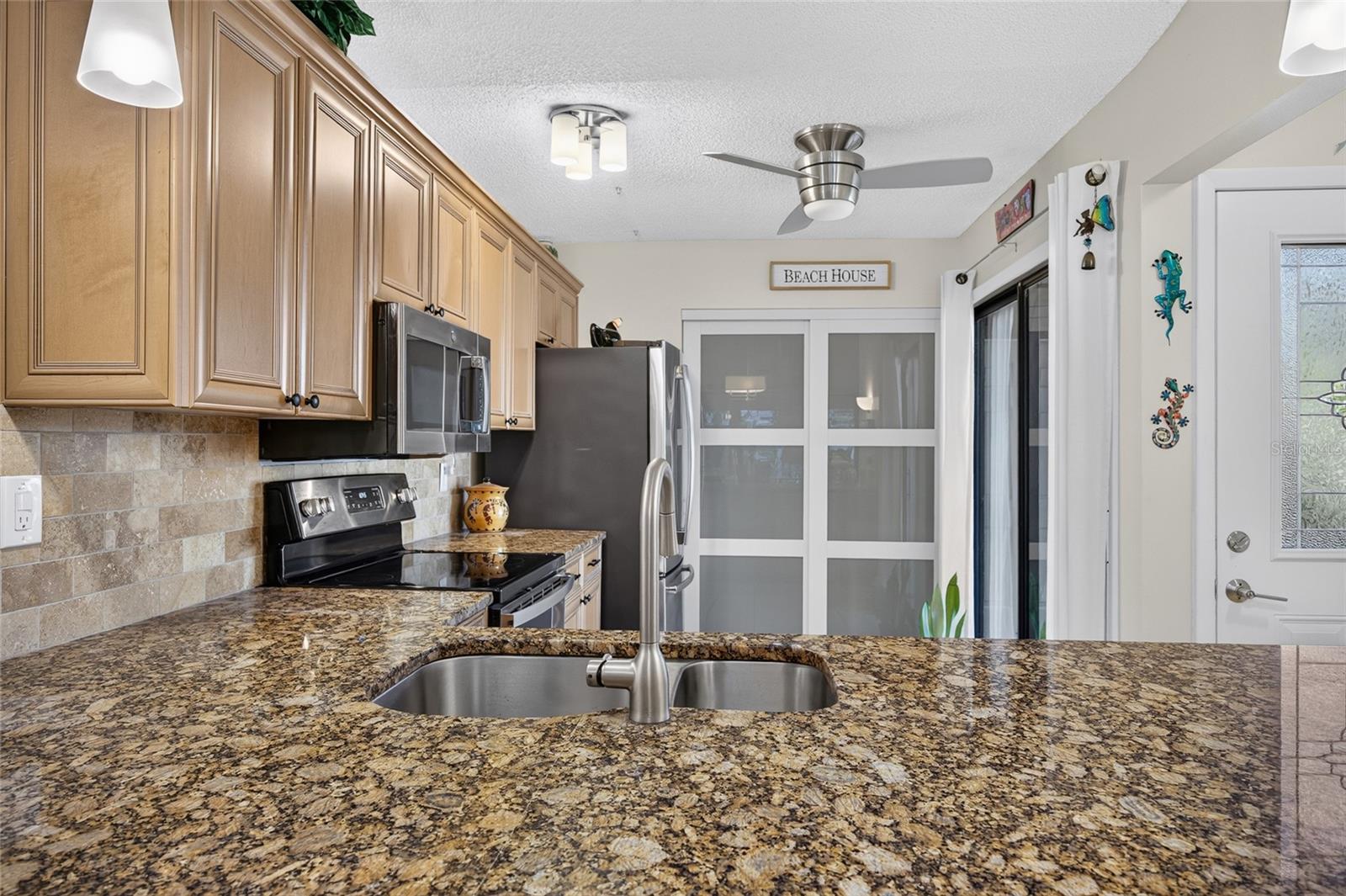 4307 PARK LAKE TER N — photo 13