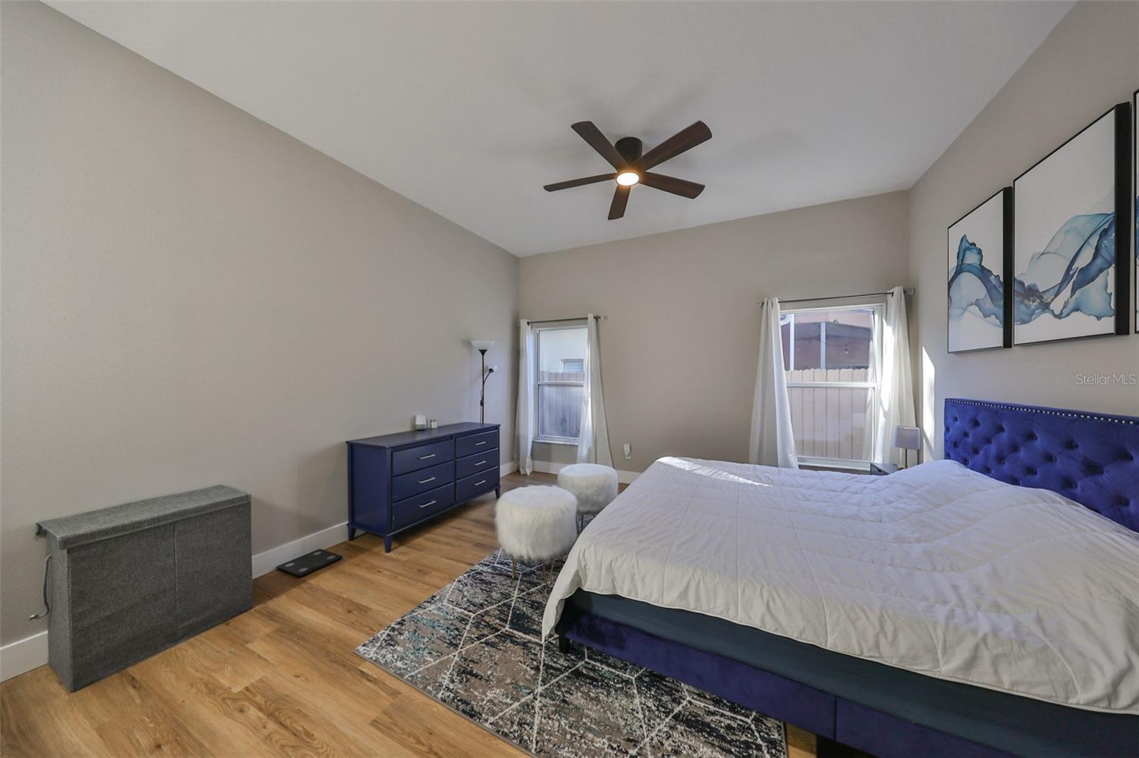 9309 HAMPSHIRE PARK DR — photo 21