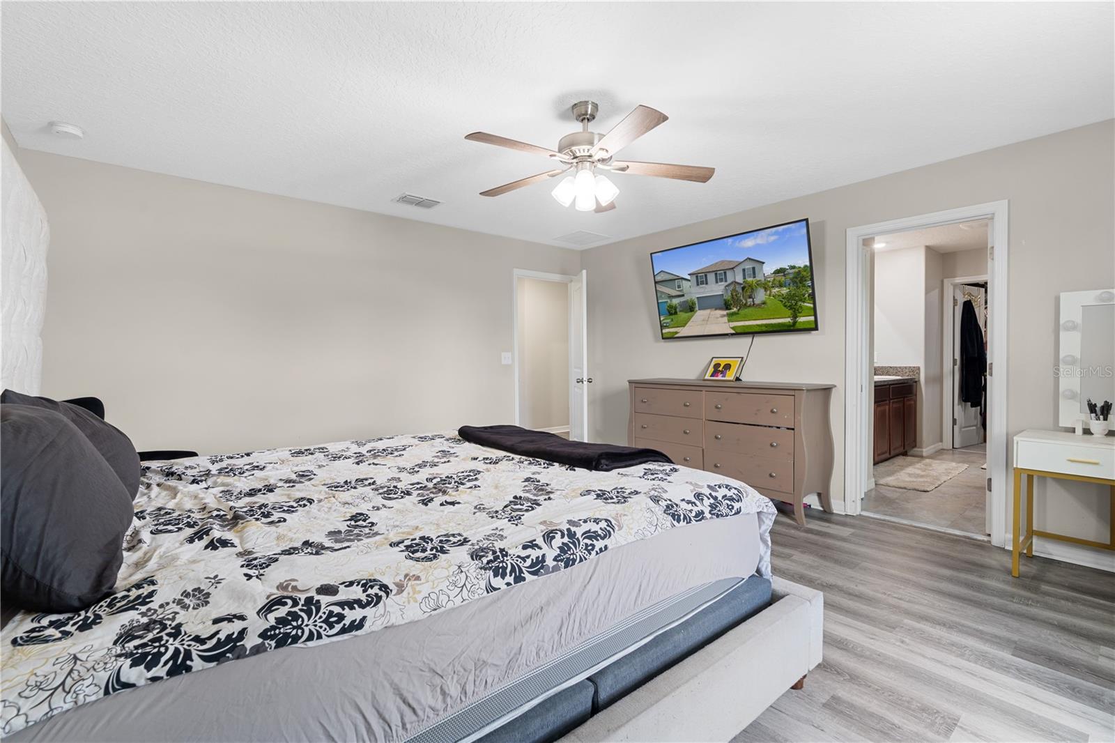 7420 PEARLY EVERLASTING AVE — photo 26