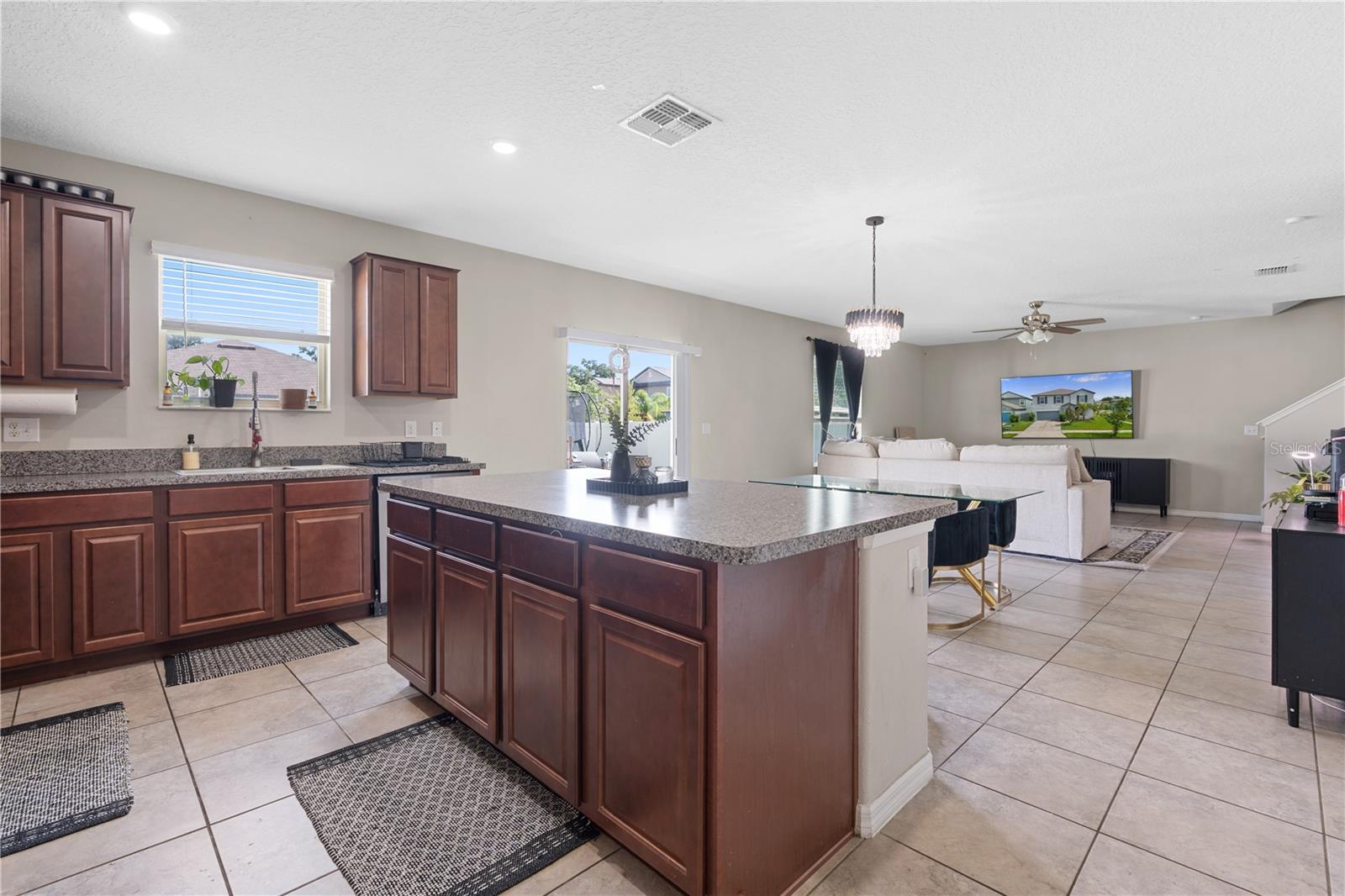 7420 PEARLY EVERLASTING AVE — photo 19
