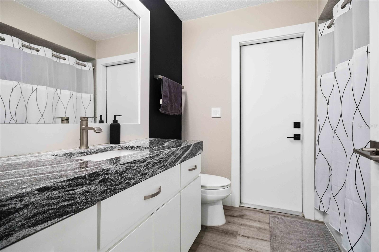 5833 CARRIAGE DR — photo 18