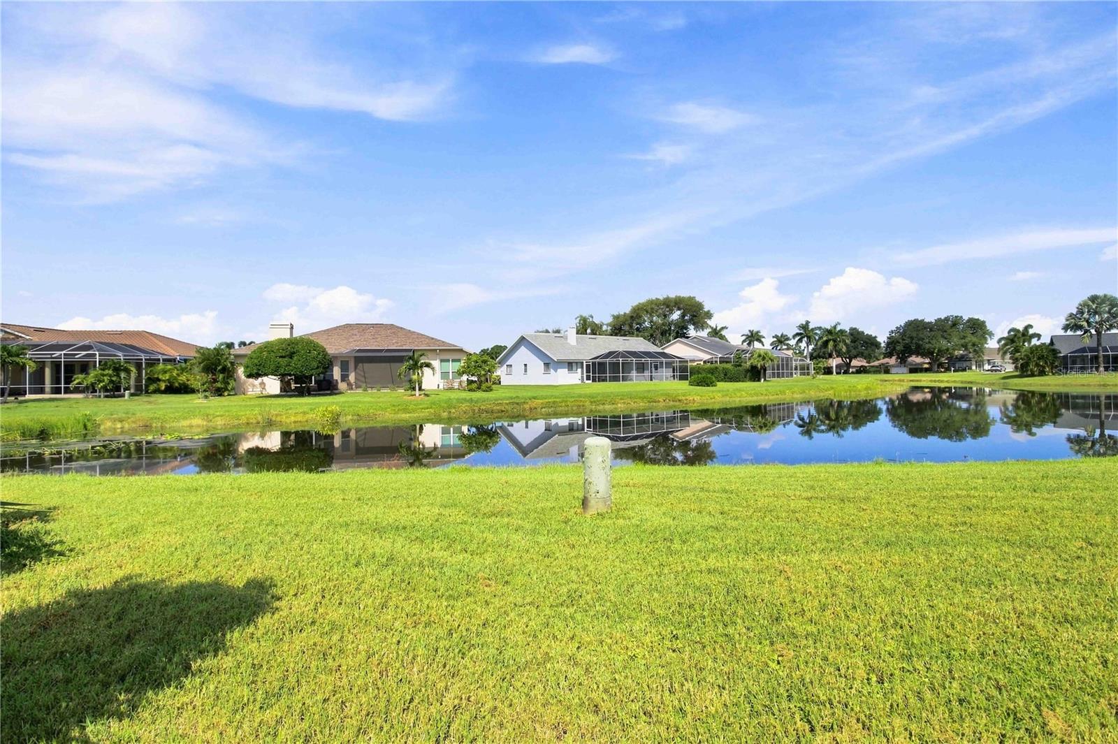 5833 CARRIAGE DR — photo 32