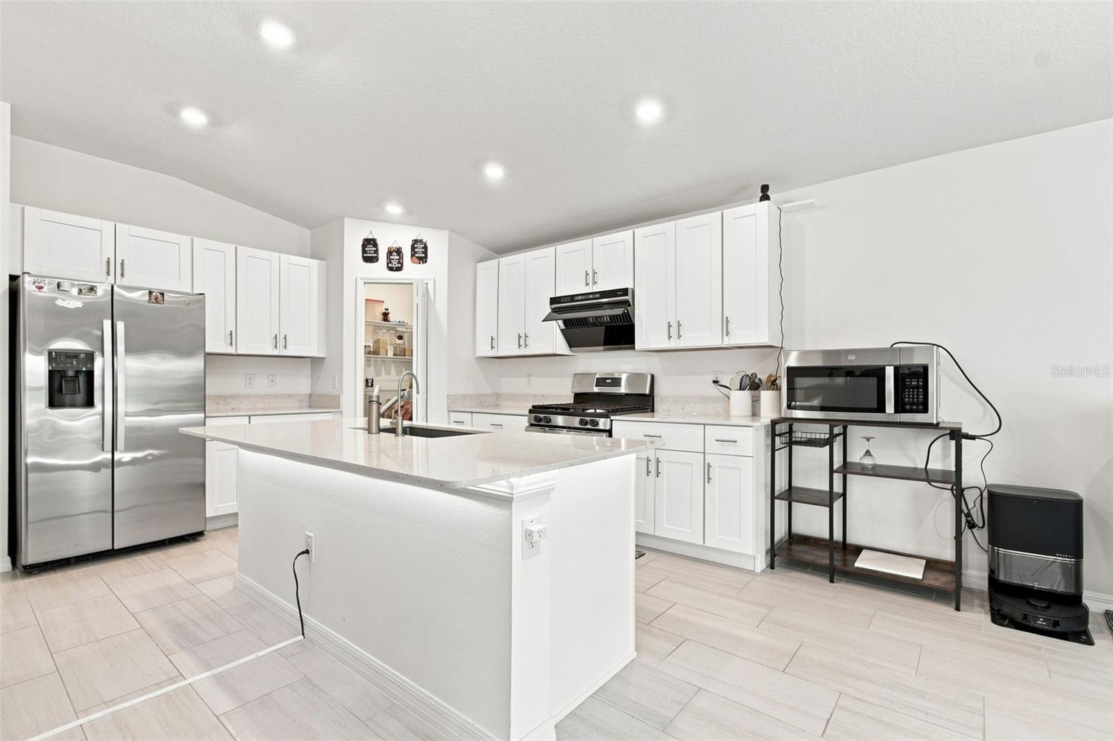 34701 RAINVILLE LOOP — photo 14