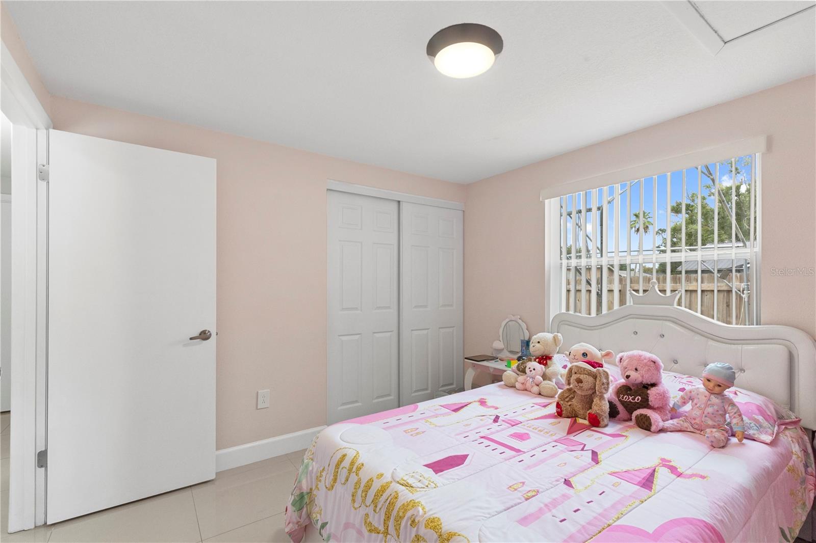 10112 ENCHANTED OAKS CT — photo 8