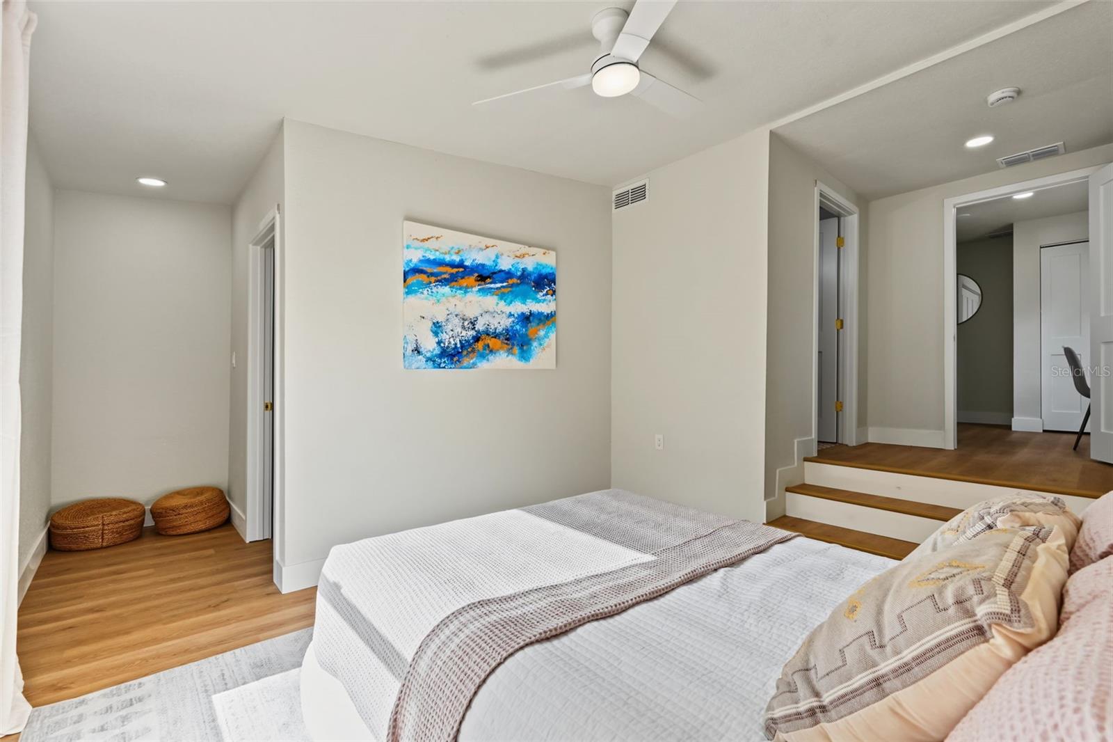 8713 N EDISON AVE — photo 18