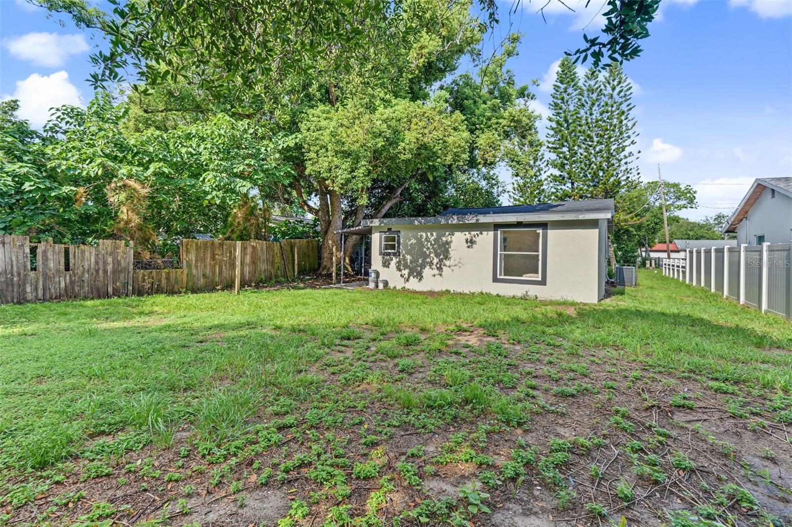 8713 N EDISON AVE — photo 39