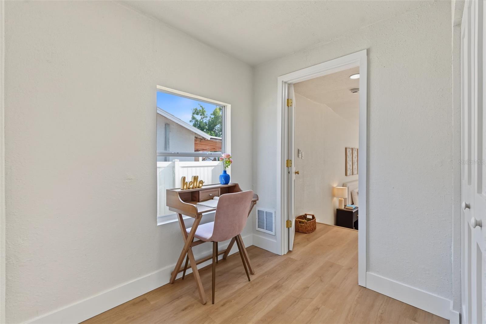 8713 N EDISON AVE — photo 26