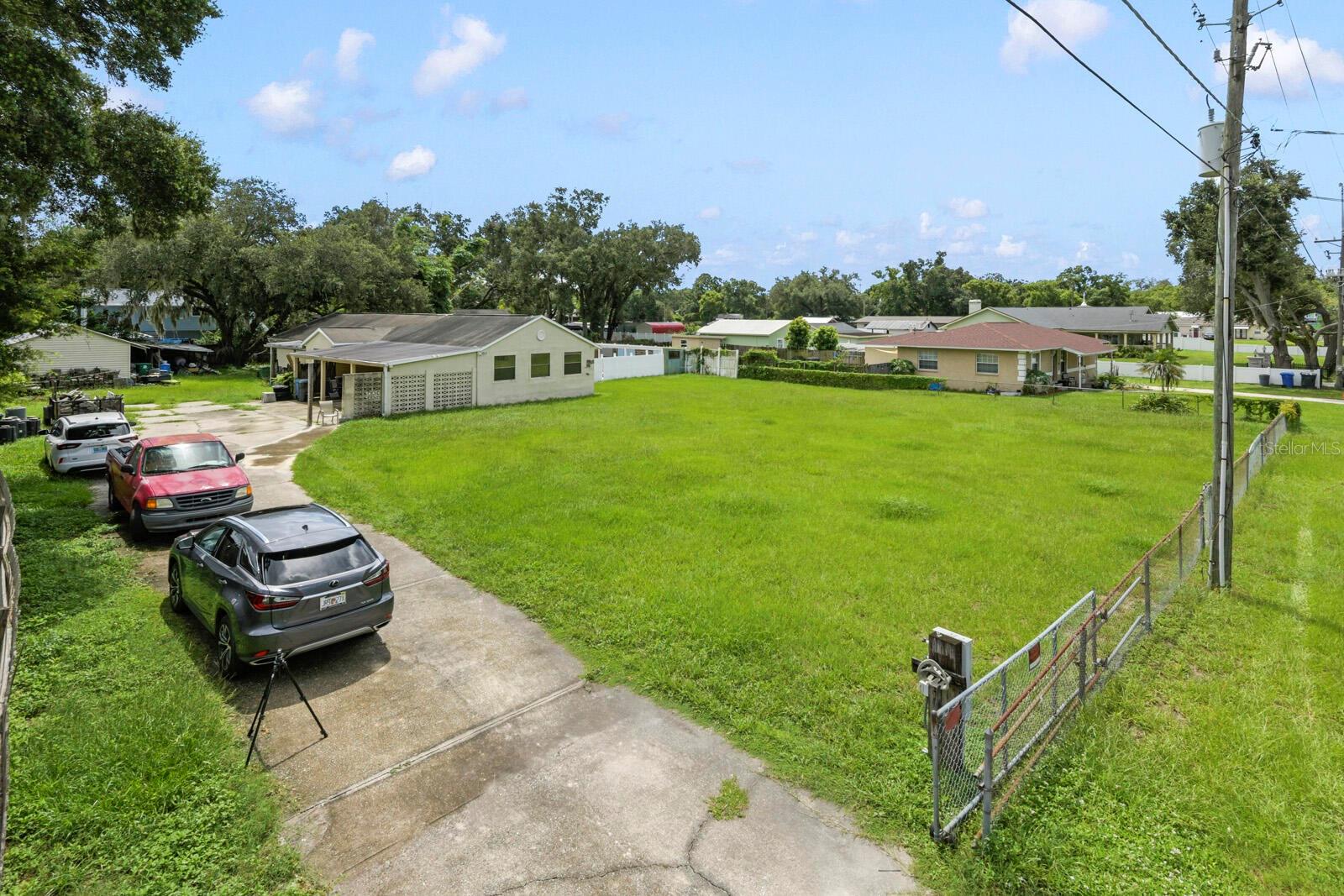 11735 MARJORY AVE — photo 43