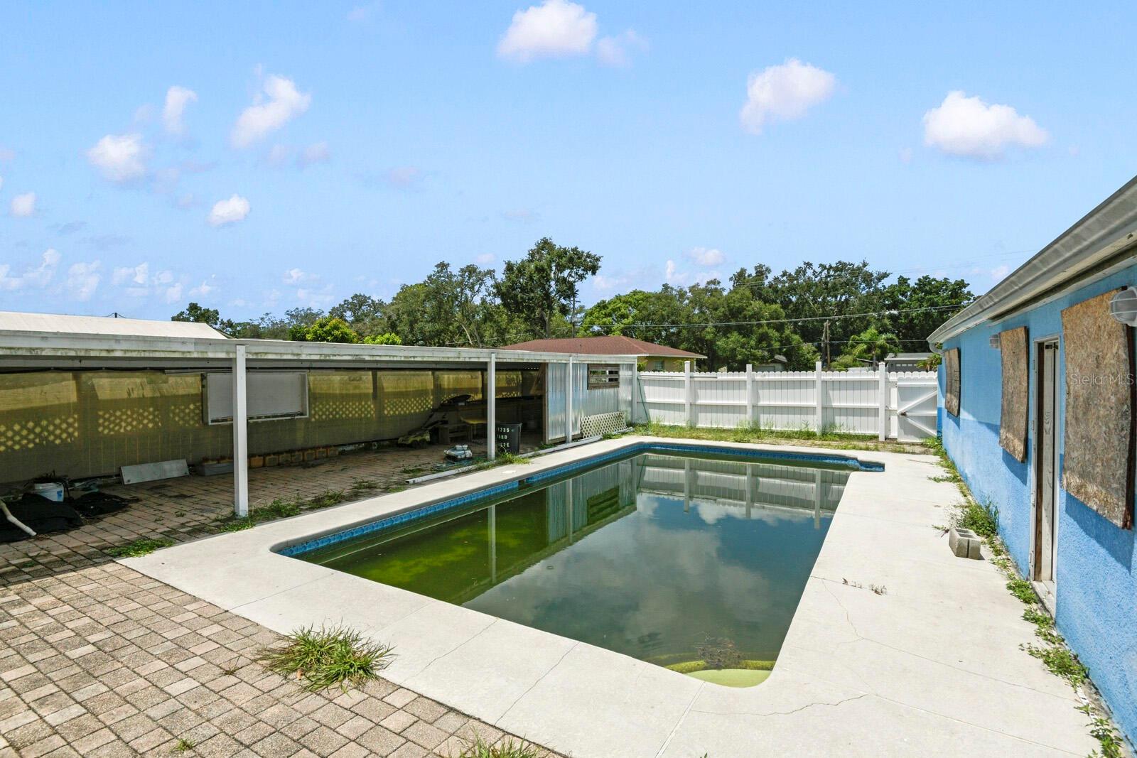 11735 MARJORY AVE — photo 36