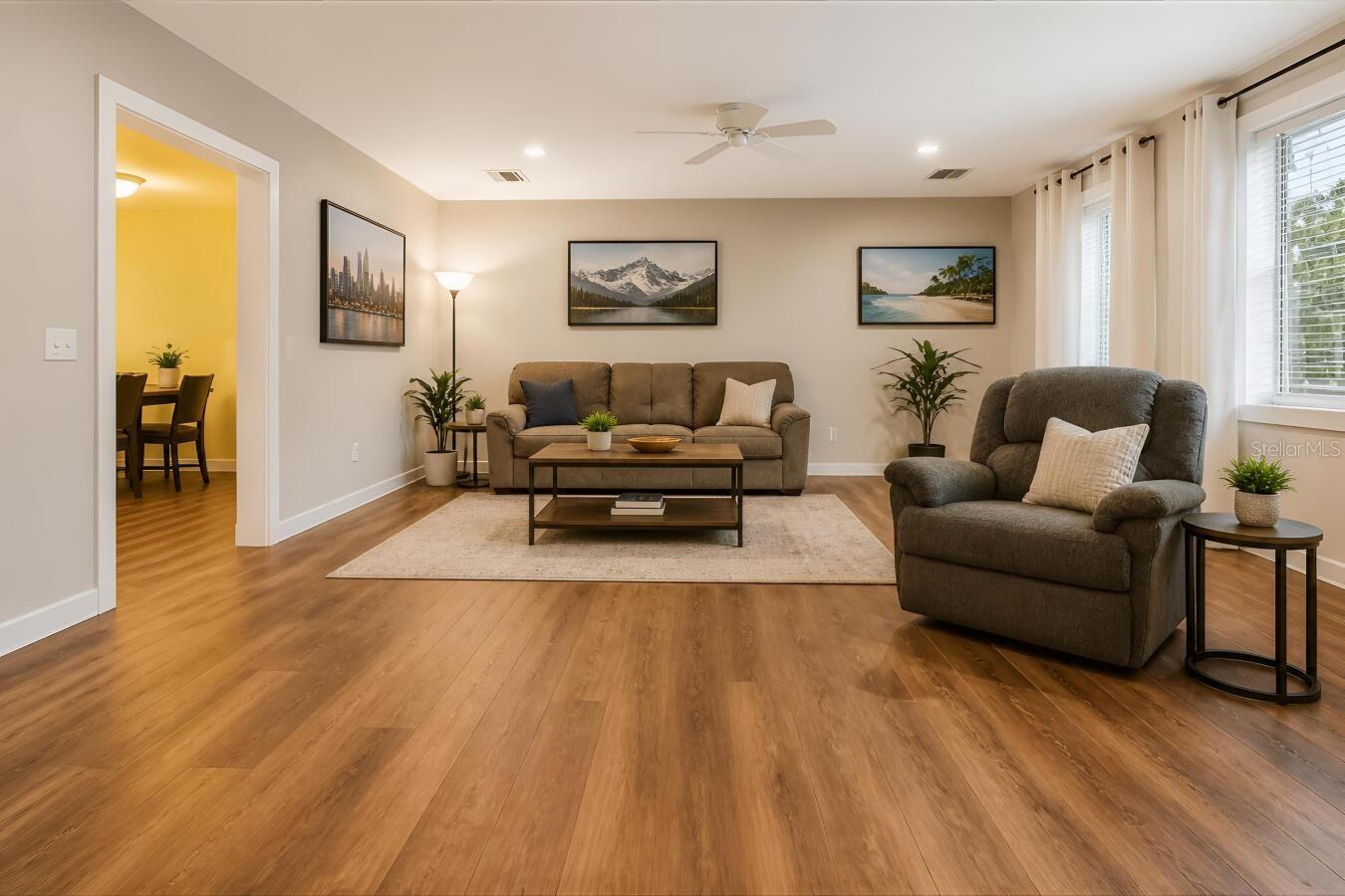 11735 MARJORY AVE — photo 8