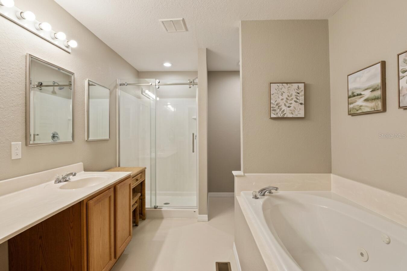 11735 MARJORY AVE — photo 26