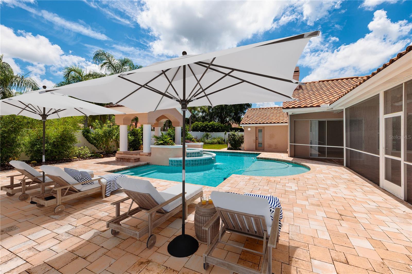 1723 CAPTIVA DR — photo 38