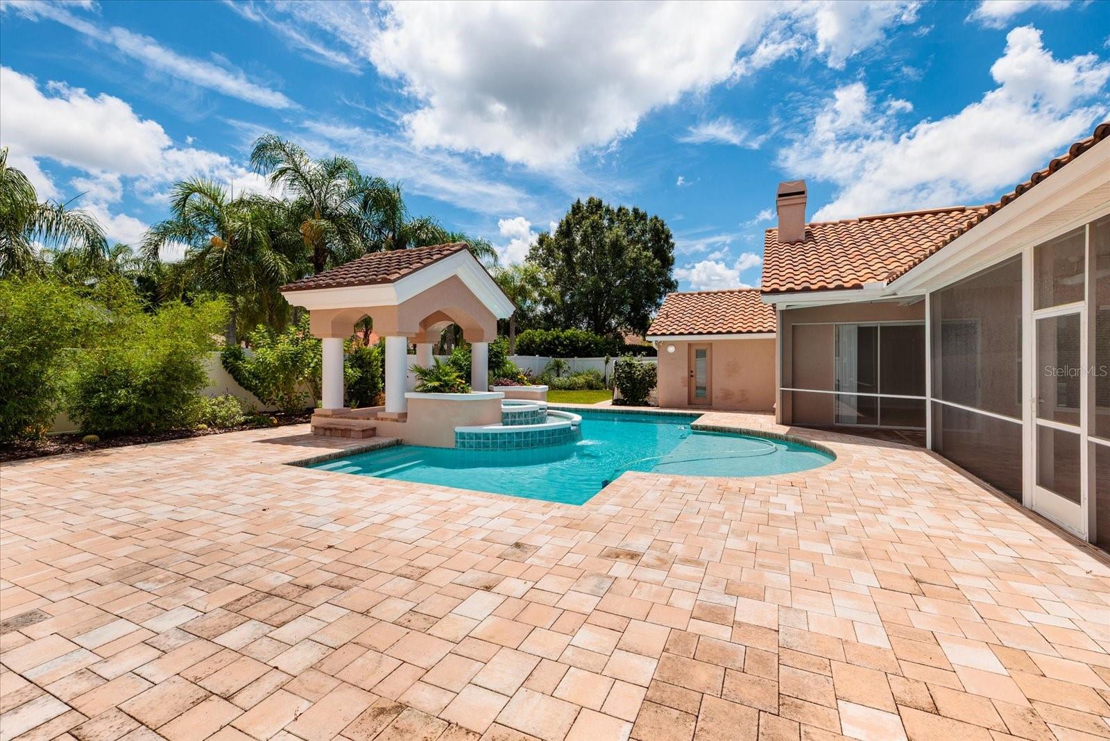 1723 CAPTIVA DR — photo 39