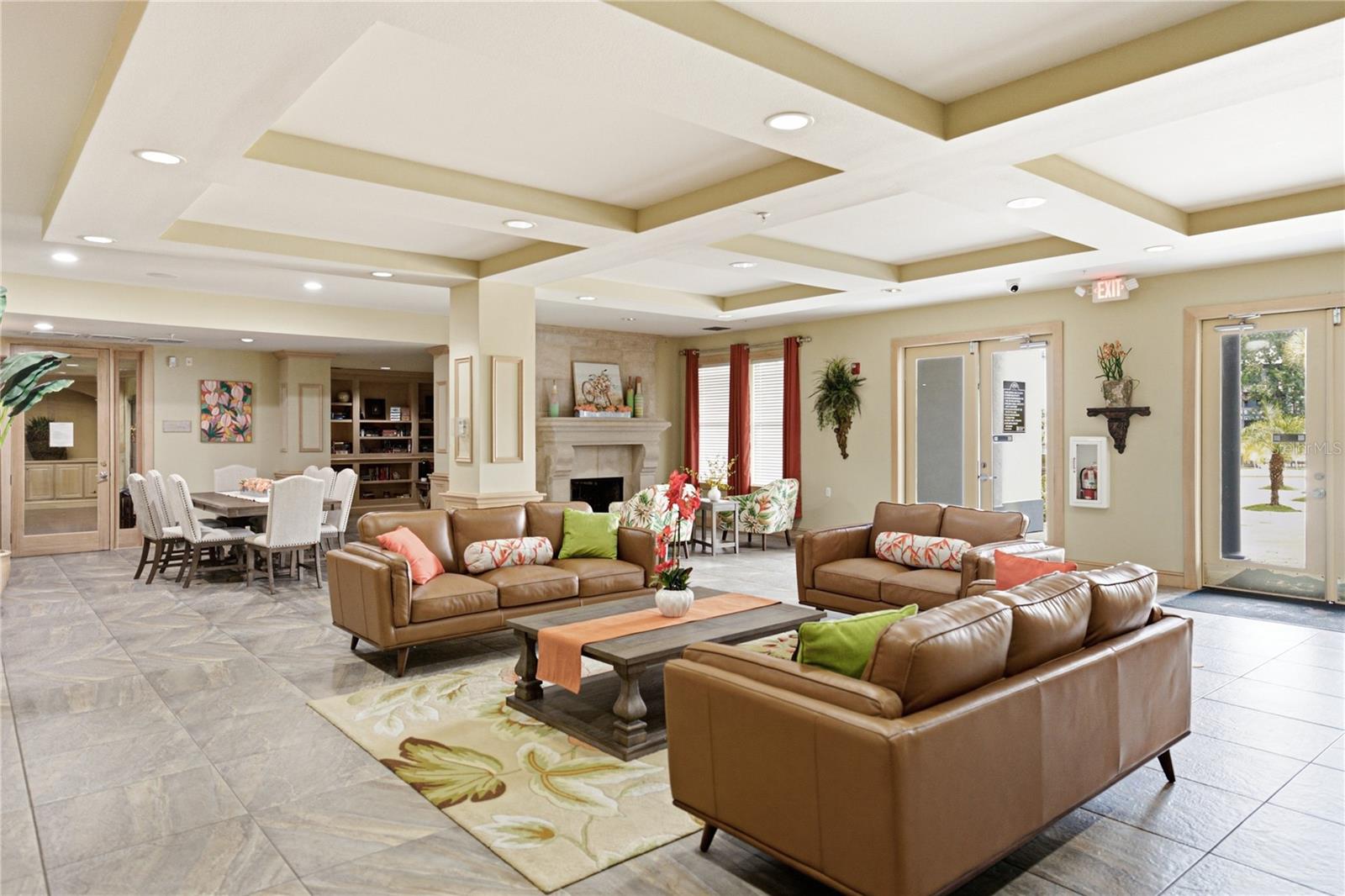 1640 VILLA CAPRI CIR #301 — photo 38
