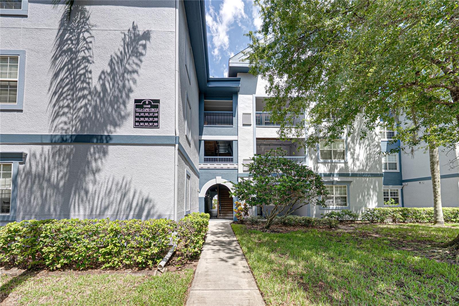 1640 VILLA CAPRI CIR #301 — photo 31