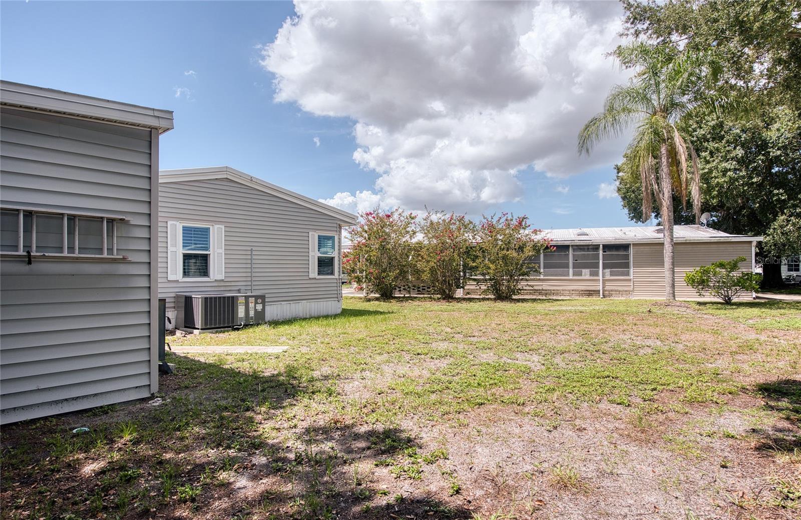 214 DOLPHIN DR N — photo 32