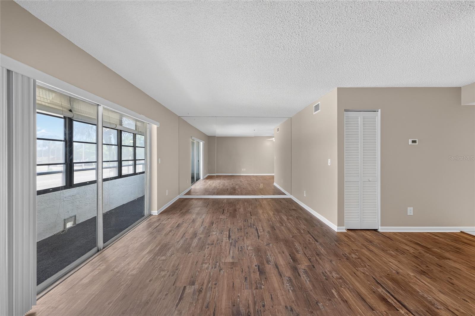 2581 COUNTRYSIDE BLVD #2210 — photo 21