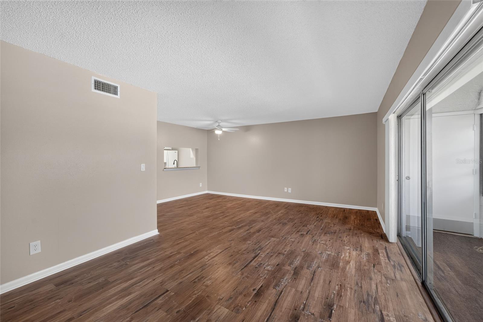 2581 COUNTRYSIDE BLVD #2210 — photo 22