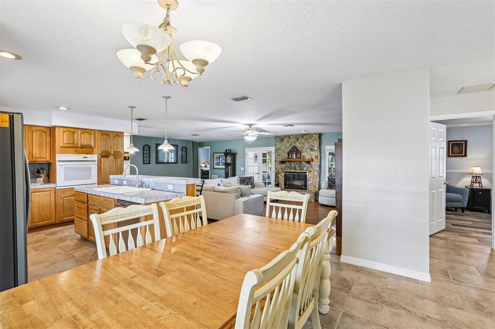 3131 N CANAL DR — photo 8