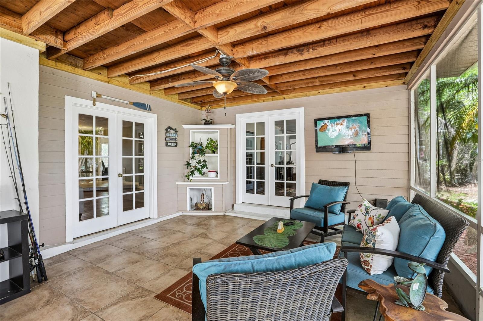 3131 N CANAL DR — photo 46