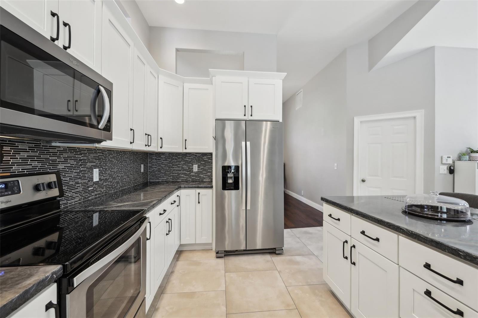 954 COBBLESTONE LN — photo 27