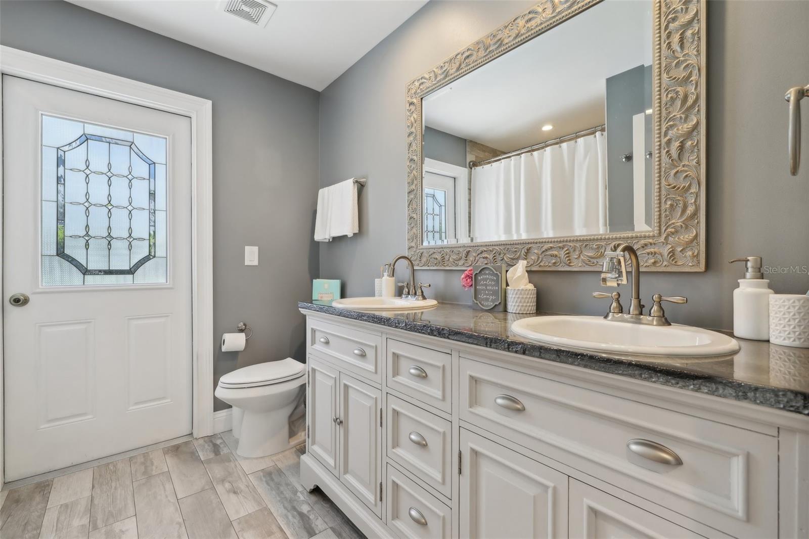 954 COBBLESTONE LN — photo 57