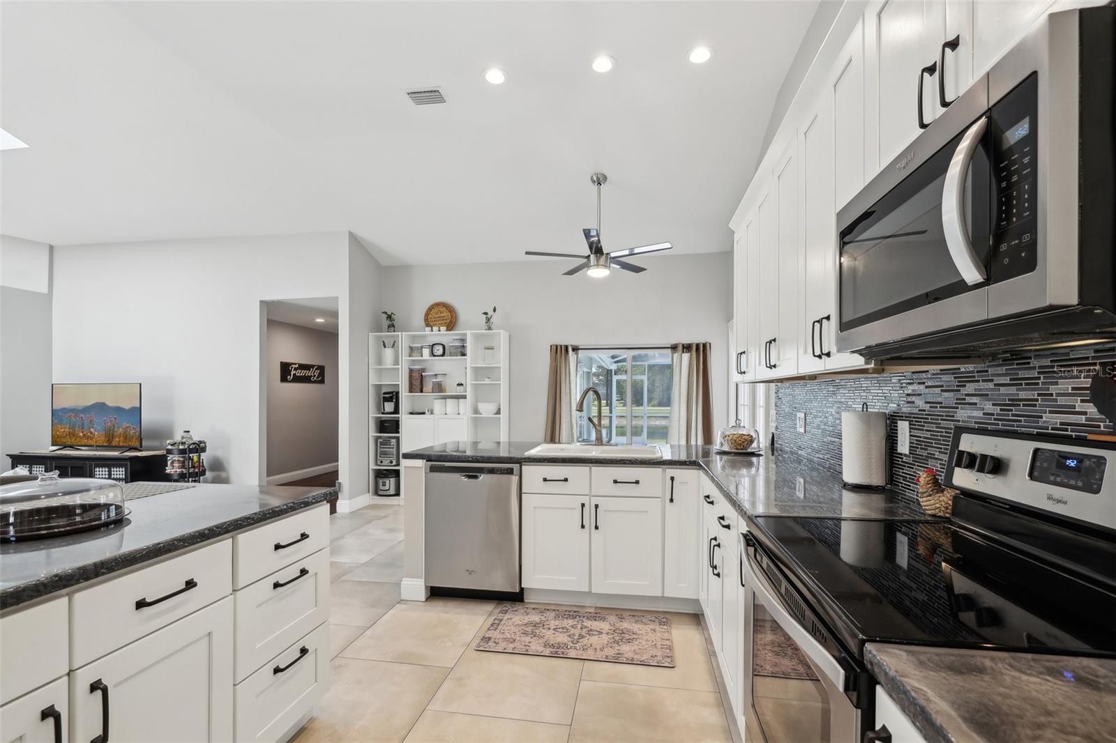 954 COBBLESTONE LN — photo 26