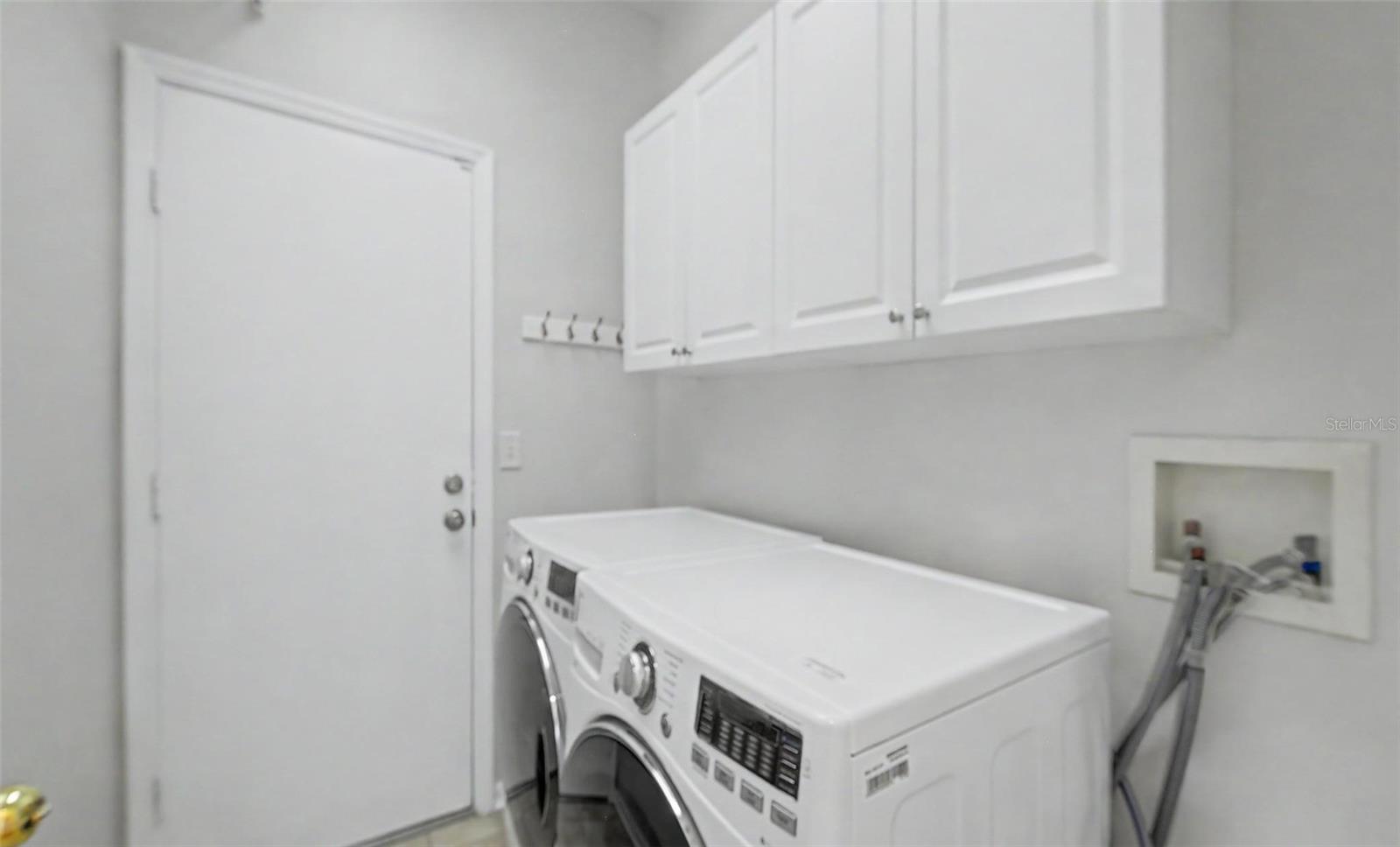 6222 CRICKETHOLLOW DR — photo 17