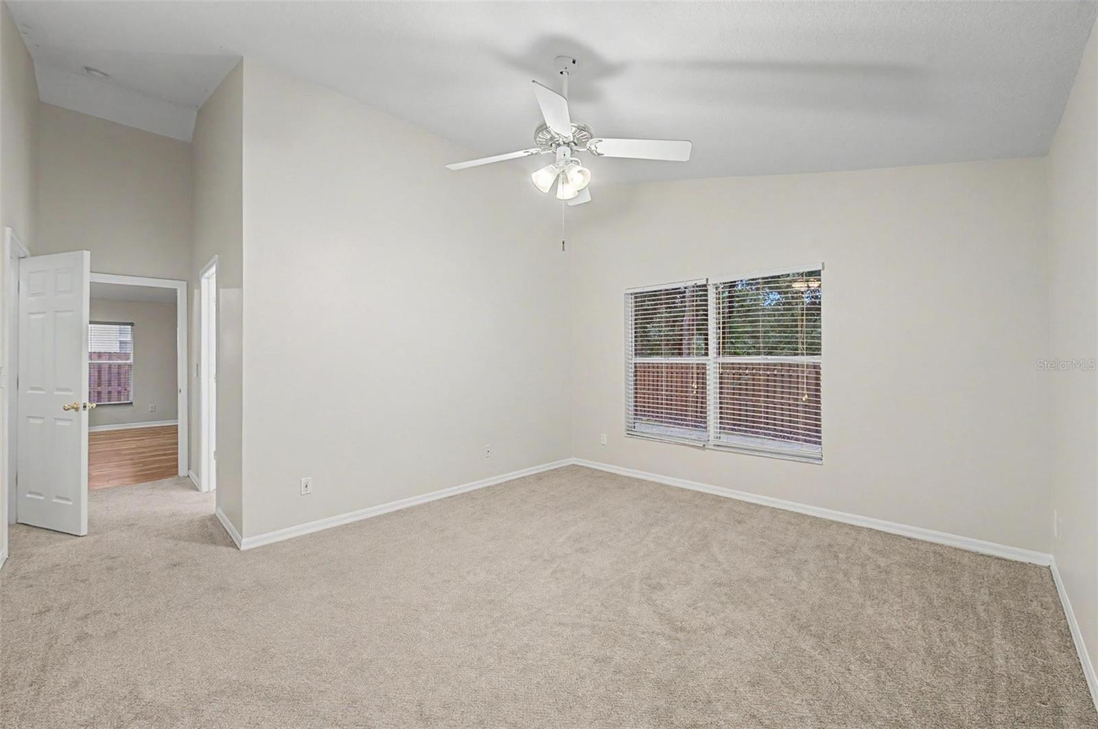 6222 CRICKETHOLLOW DR — photo 31