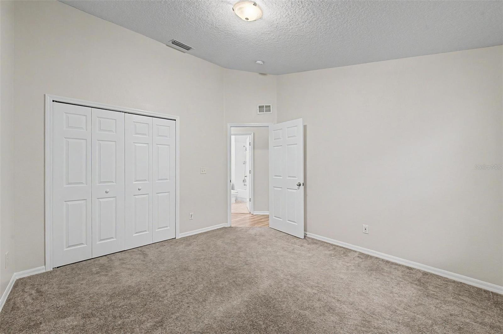 6222 CRICKETHOLLOW DR — photo 21