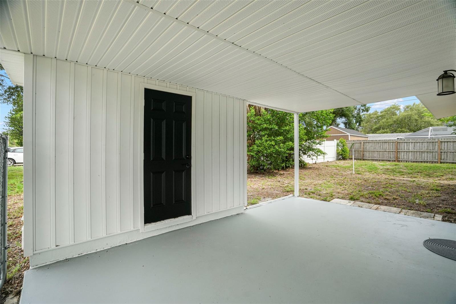 4406 W WALLACE AVE — photo 32