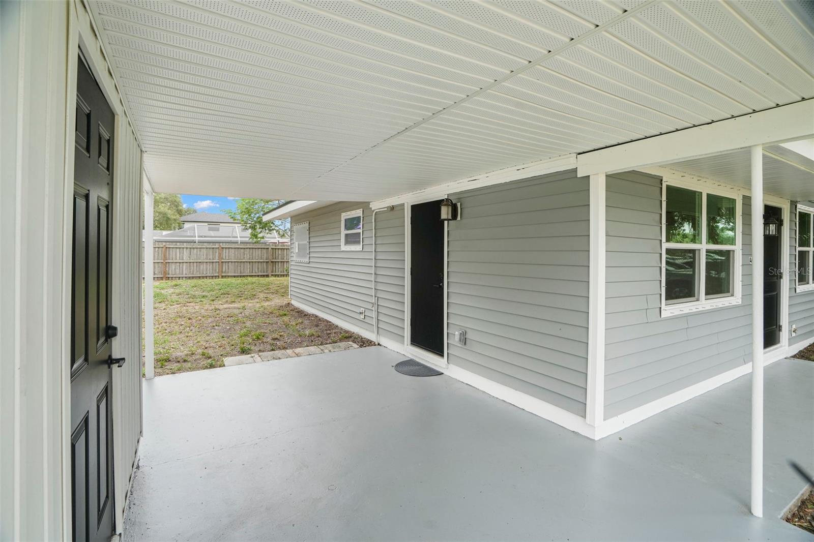4406 W WALLACE AVE — photo 28