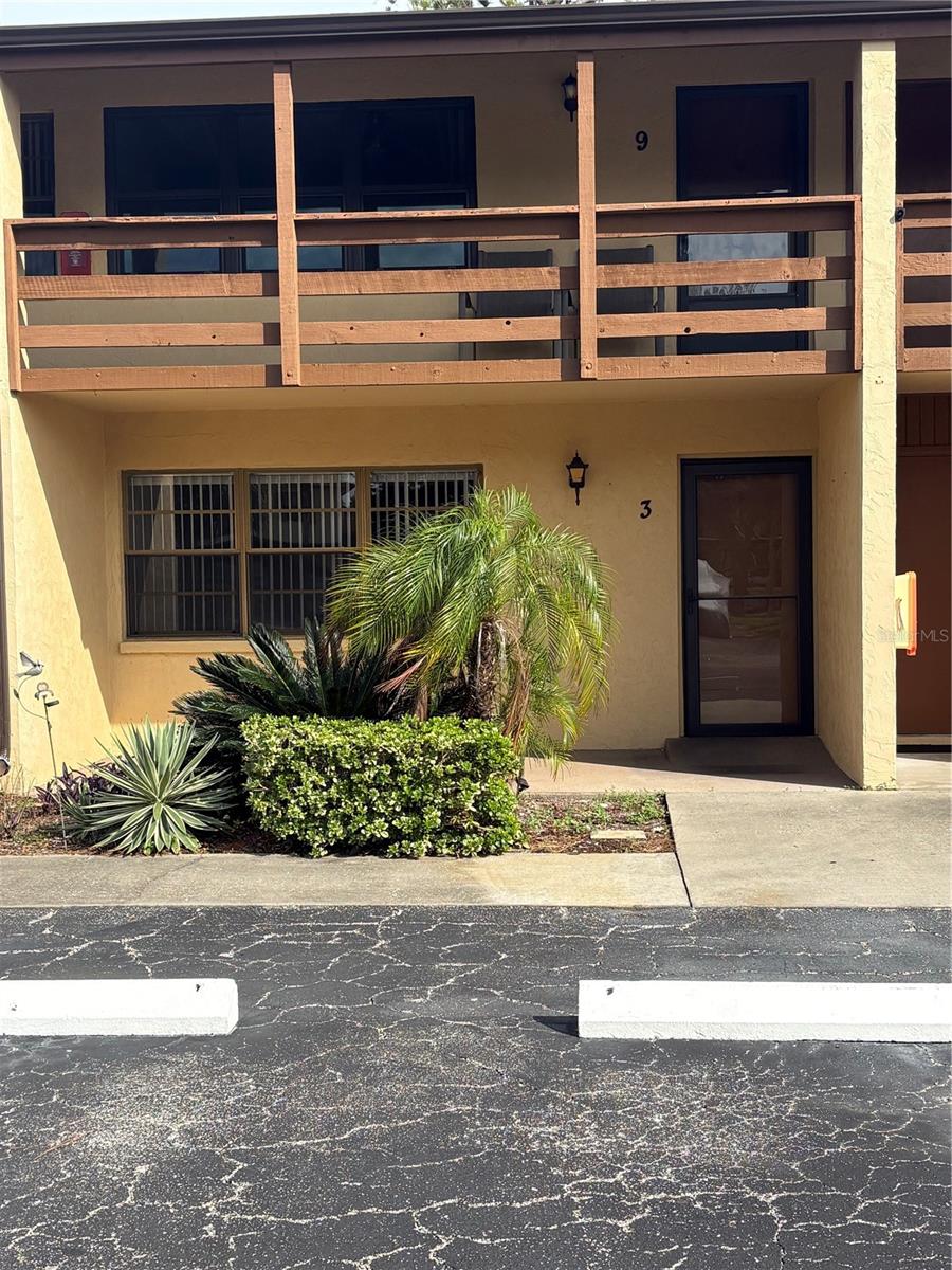 9 QUAILS RUN BLVD #3 — photo 2