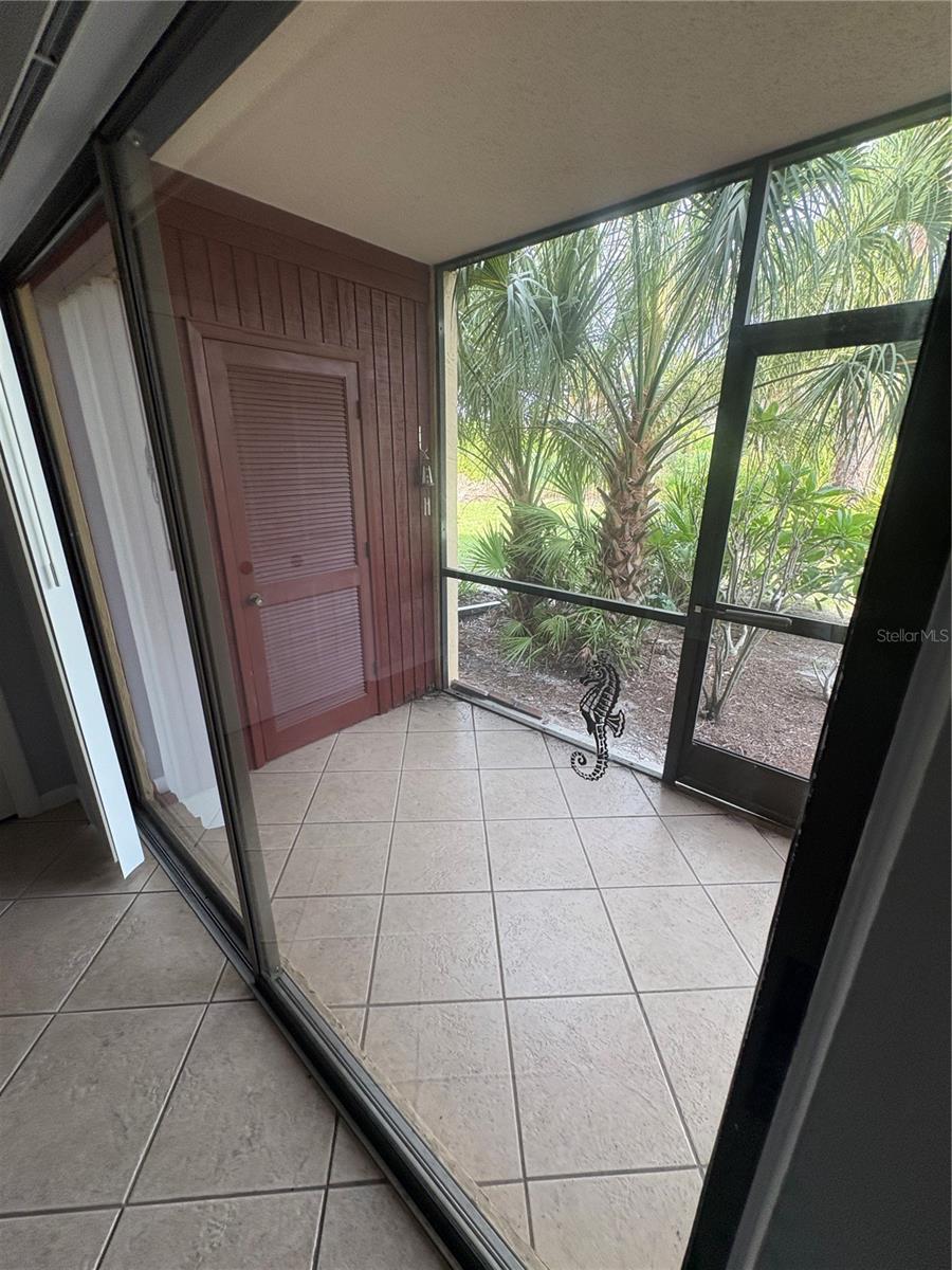 9 QUAILS RUN BLVD #3 — photo 32