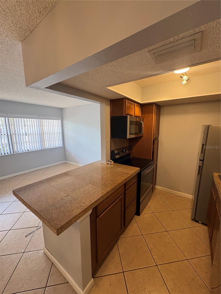 9 QUAILS RUN BLVD #3 — photo 4